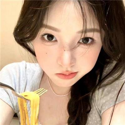 一个新足球